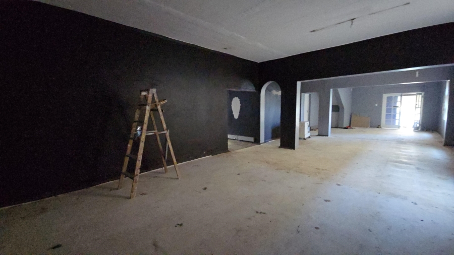 To Let commercial Property for Rent in Salt River Western Cape